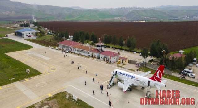 Ankara –Siirt Uçak Seferlerinin Saatleri Değişti