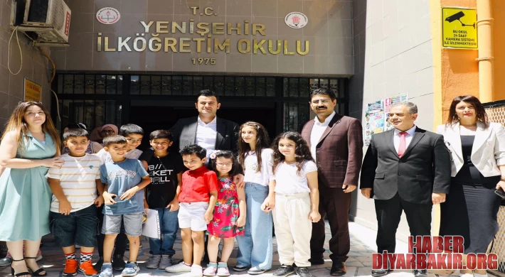 Yenişehir”de Öğrencilerin Karne Sevinci