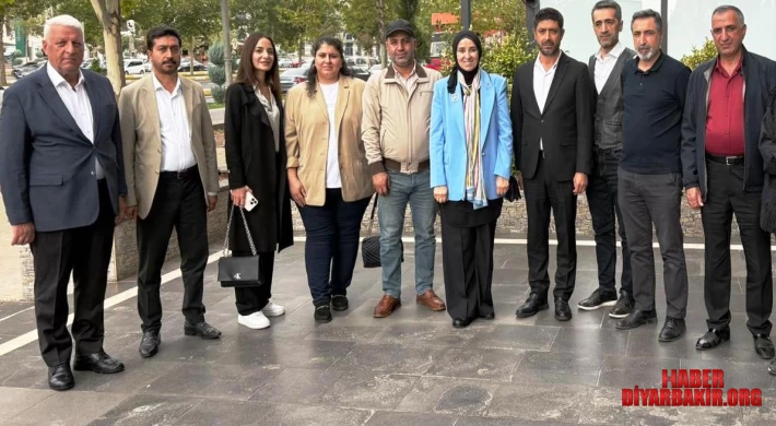 Diyarbakır Cezaevinde Küçük Çocuklarıyla Kalan Kadınlara Ziyaret