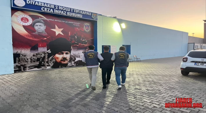 Diyarbakır"da Çeşitli Suçlardan Aranan 64 Kişi Yakaladı
