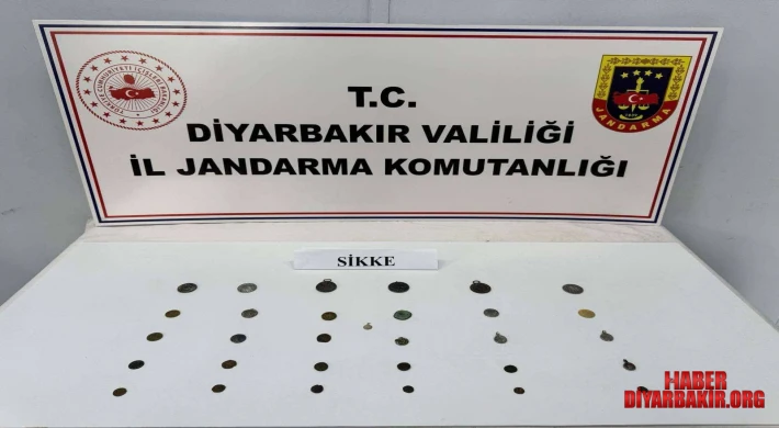 Kaçakçılığı Operasyonu 31 Adet Sikke Ve Obje Ele Geçirildi