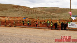 Siirt İçin Fidanlar Toprakla Buluştu