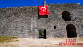 Diyarbakır’da 50 Yıldır Kapalı Olan Fetih Kapısı Açıldı